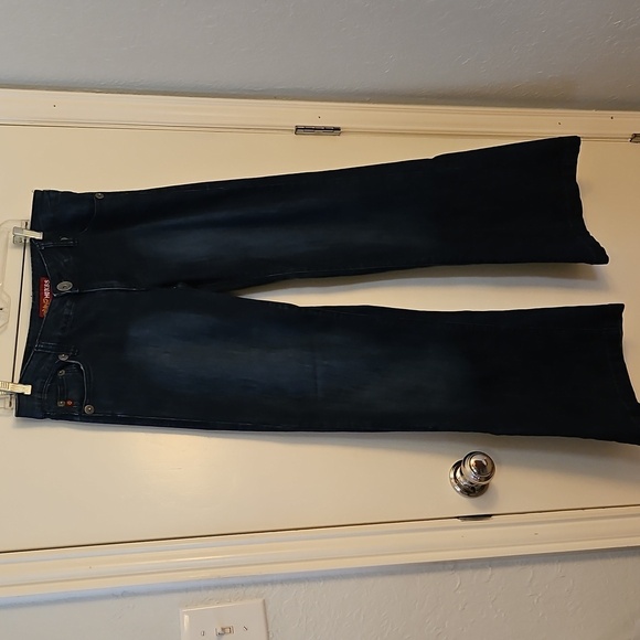 VTG HOT KISS 1970s Faded Dark Wash Low Rise Flare Jeans - Picture 3 of 13